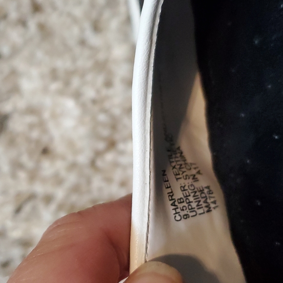 EUC Chaps slip ons. SIZE 9.5 - Picture 7 of 10